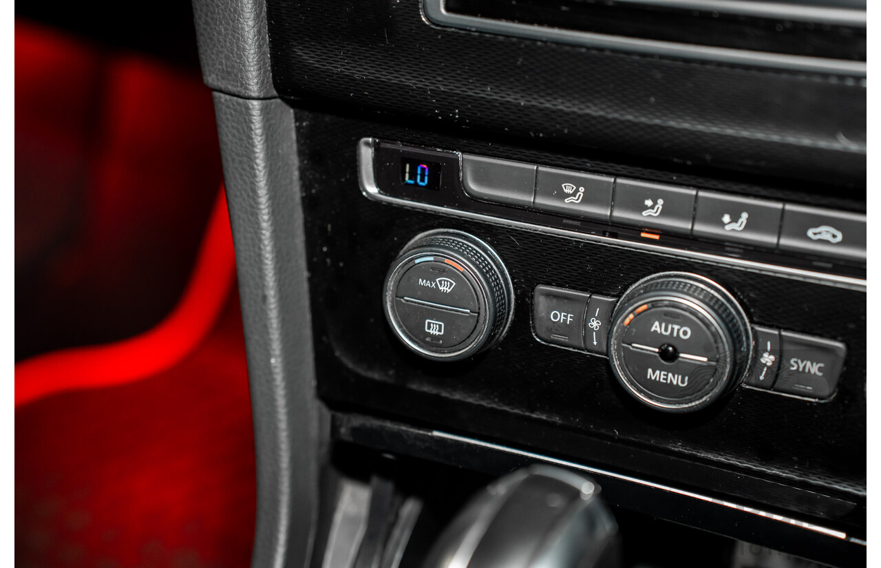 8/2016 Volkswagen Golf GTi AU MY16 5d Hatchback Deep Black Pearl Turbo 2.0L