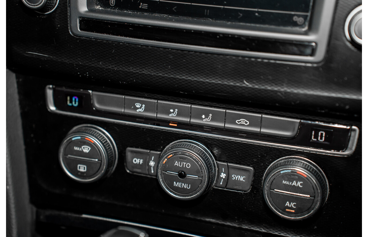 8/2016 Volkswagen Golf GTi AU MY16 5d Hatchback Deep Black Pearl Turbo 2.0L