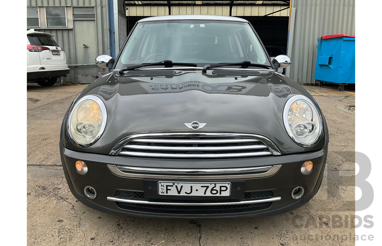 6/2006 Mini Cooper Park Lane R50 2d Hatchback Royal Grey Metallic/Silver Roof 1.6L