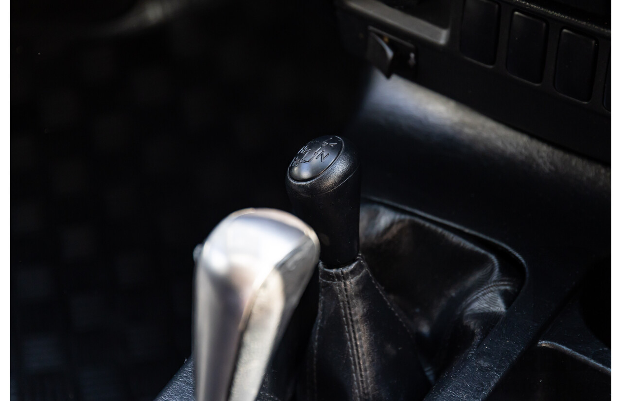 7/2014 Toyota Hilux SR5 (4x4) KUN26R MY14 Dual Cab P/Up Cool White Turbo Diesel 3.0L