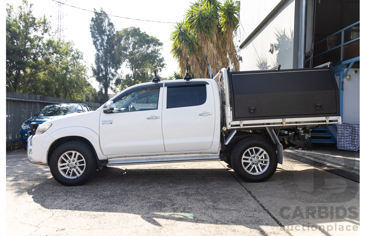 7/2014 Toyota Hilux SR5 (4x4) KUN26R MY14 Dual Cab P/Up Cool White Turbo Diesel 3.0L