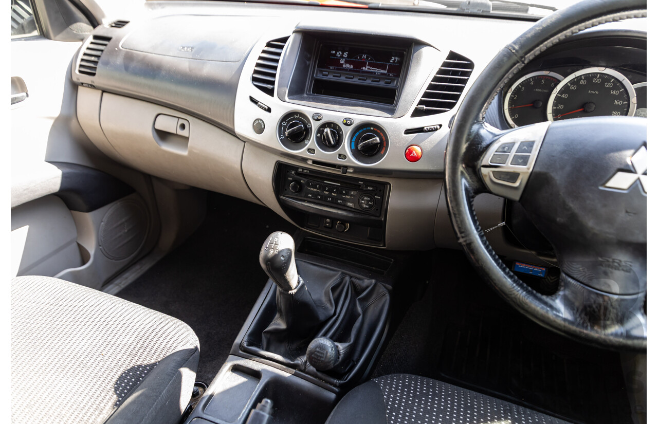 1/2011 Mitsubishi Triton GLX-R (4x4) MN MY11 Double Cab Utility Cool White Turbo Diesel 2.5L