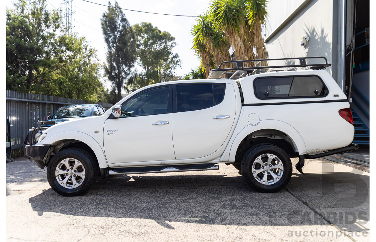 1/2011 Mitsubishi Triton GLX-R (4x4) MN MY11 Double Cab Utility Cool White Turbo Diesel 2.5L