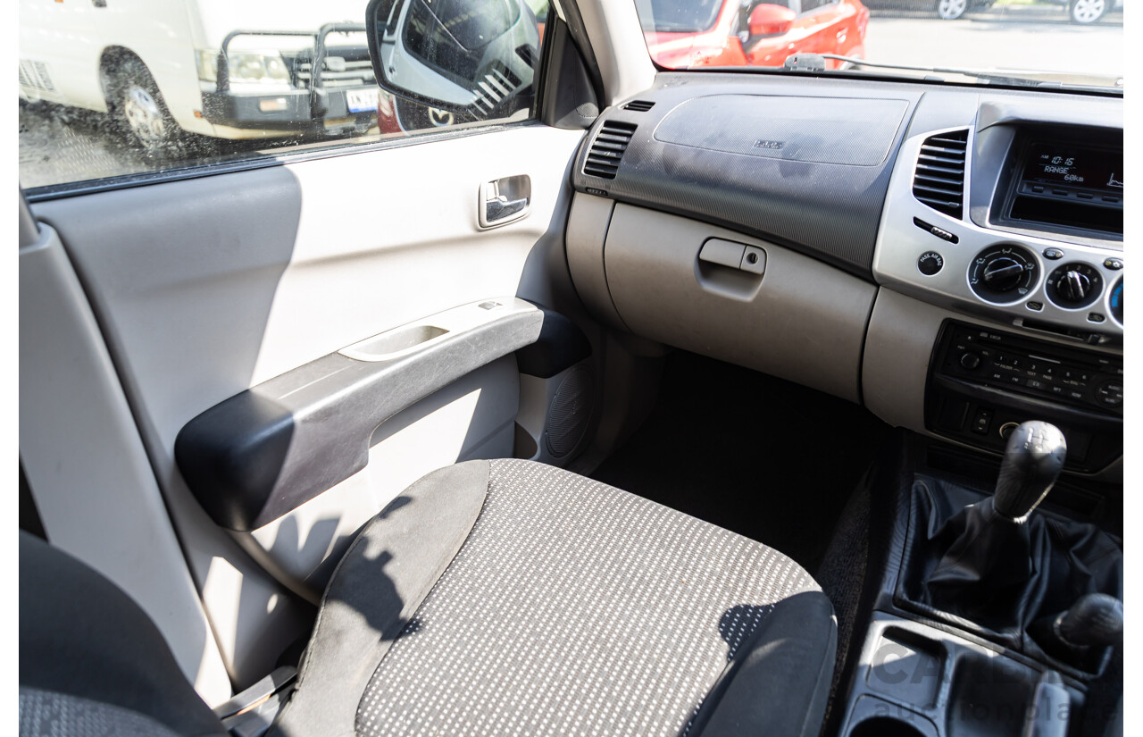 1/2011 Mitsubishi Triton GLX-R (4x4) MN MY11 Double Cab Utility Cool White Turbo Diesel 2.5L