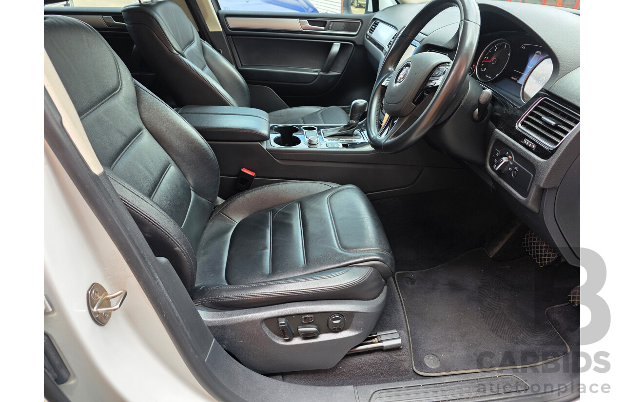03/2016 Volkswagen Touareg 150 TDI (AWD) 7P MY16 4D Wagon White 3.0L