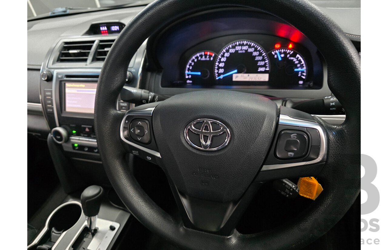 11/2015 Toyota Camry Altise ASV50R 4D Sedan Grey 2.5L