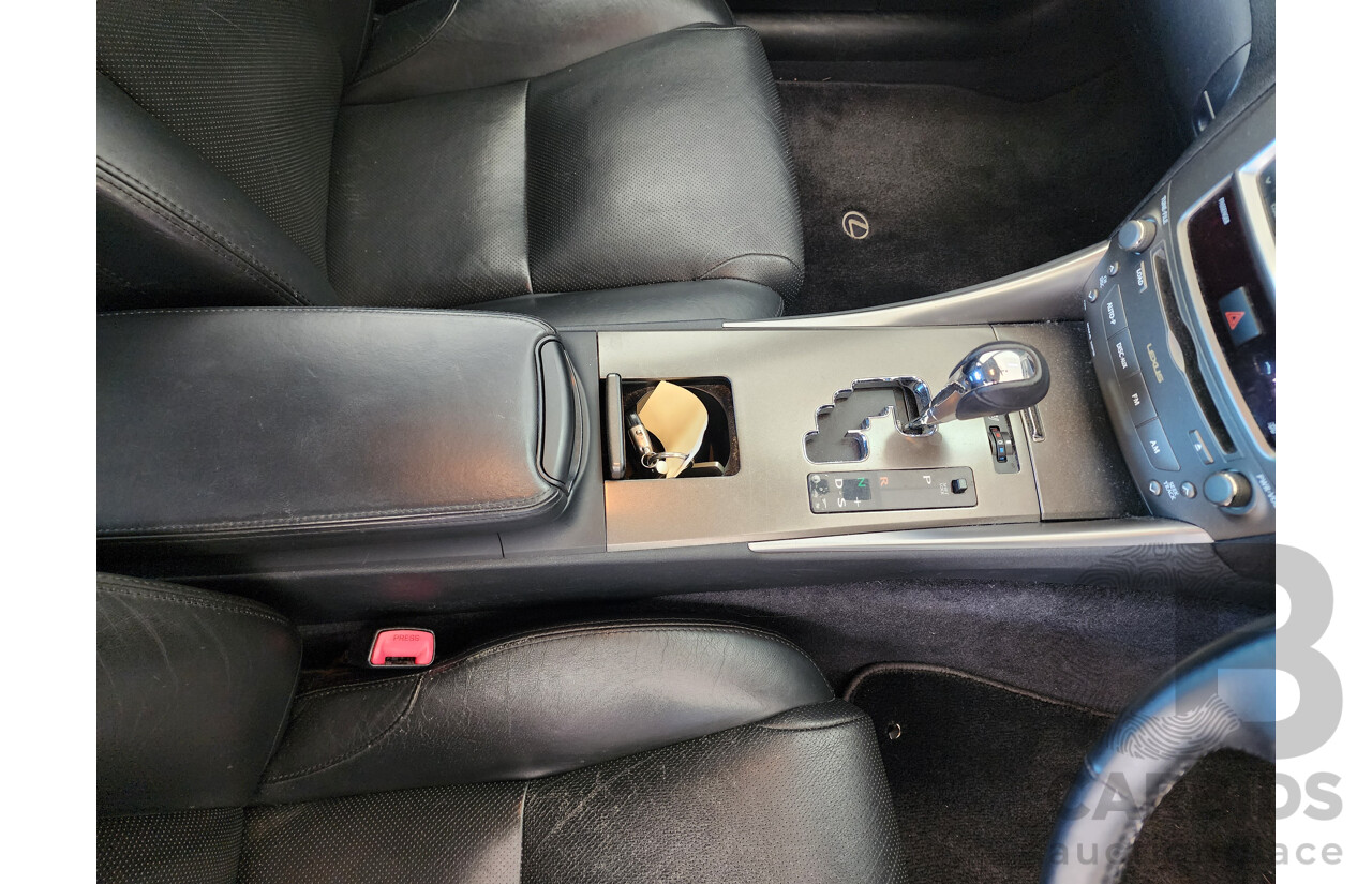 5/2006 Lexus Is250 Prestige GSE20R 4d Sedan Silver 2.5L