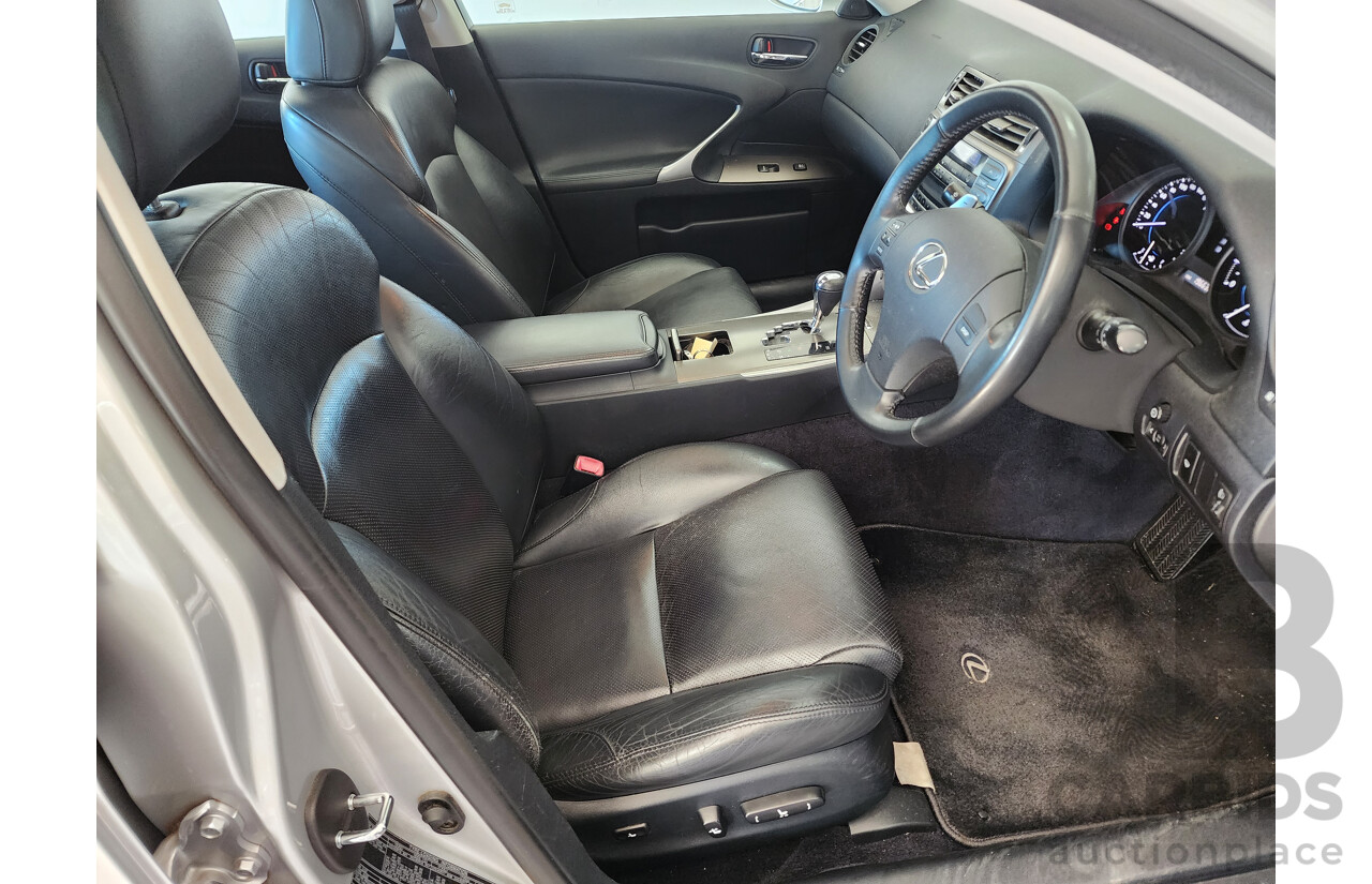 5/2006 Lexus Is250 Prestige GSE20R 4d Sedan Silver 2.5L