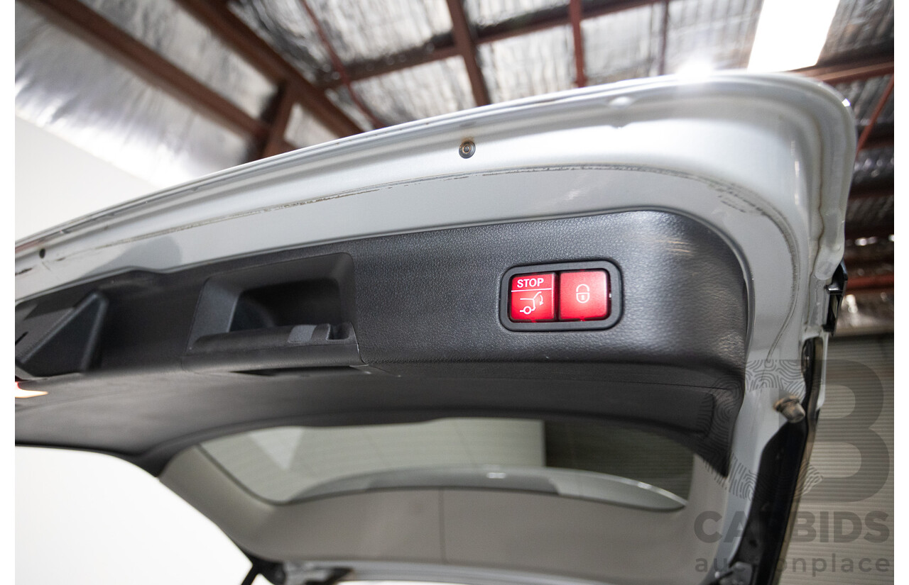 9/2015 Mercedes-Benz ML 350 CDI Bluetec (AWD) 166 MY15 4D Wagon Iridium Silver Metallic Turbo Diesel 3.0L