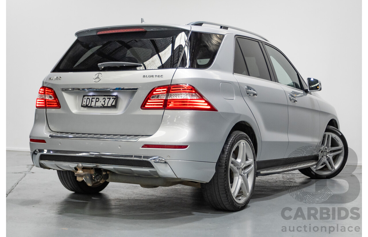 9/2015 Mercedes-Benz ML 350 CDI Bluetec (AWD) 166 MY15 4D Wagon Iridium Silver Metallic Turbo Diesel 3.0L