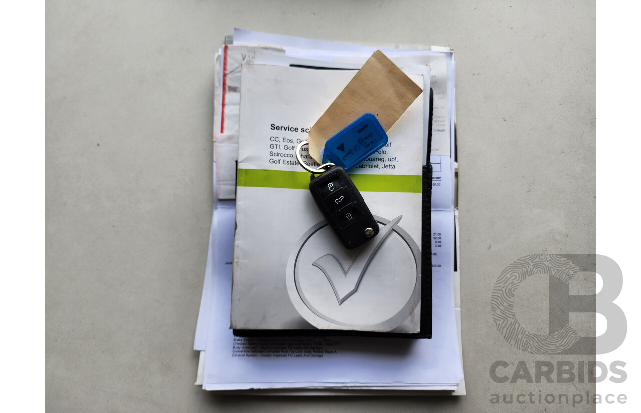 1/2014 Volkswagen Polo Trendline 6R MY14 5d Hatchback White 1.4L