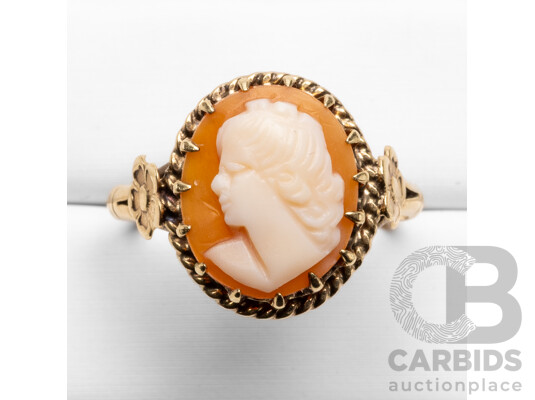 Vintage 9ct Yellow Gold Cameo Ring - Size N