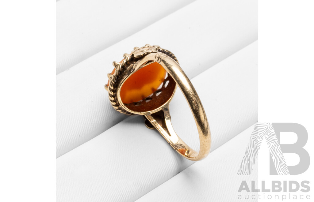 Vintage 9ct Yellow Gold Cameo Ring - Size N