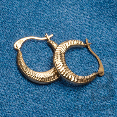 9ct Yellow Gold Pair of Huggies Earrings - 0.50gms