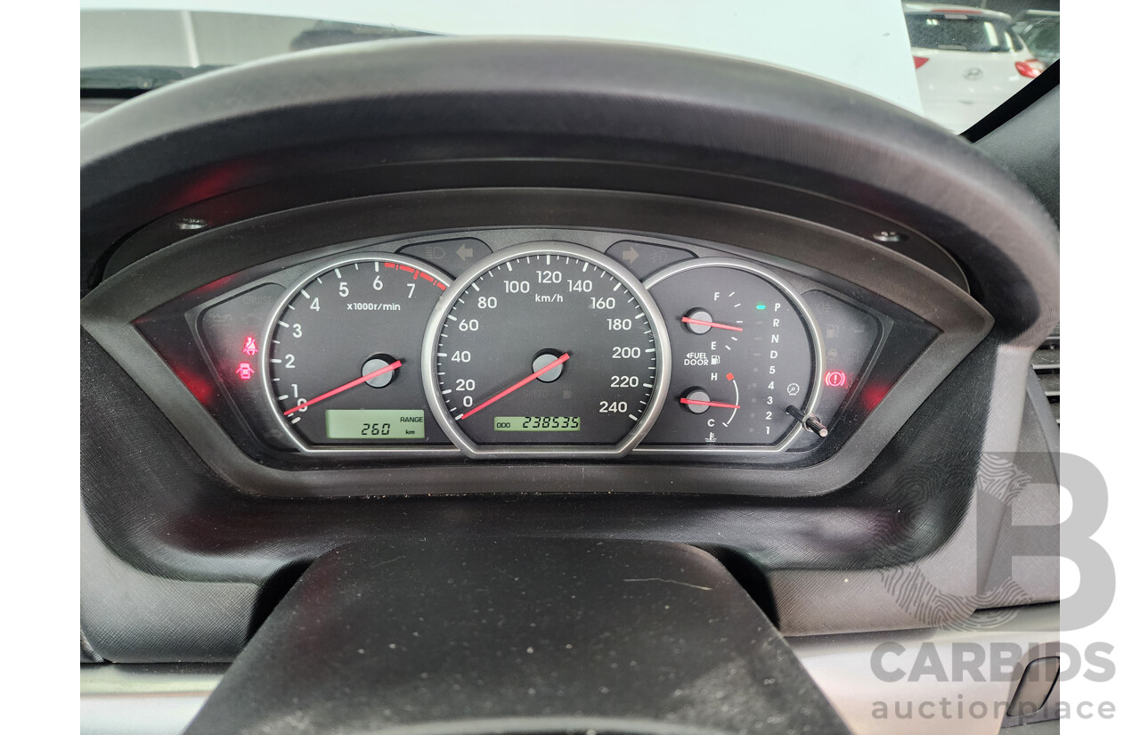 1/2007 Mitsubishi 380 ES DB SERIES II 4d Sedan White 3.8L