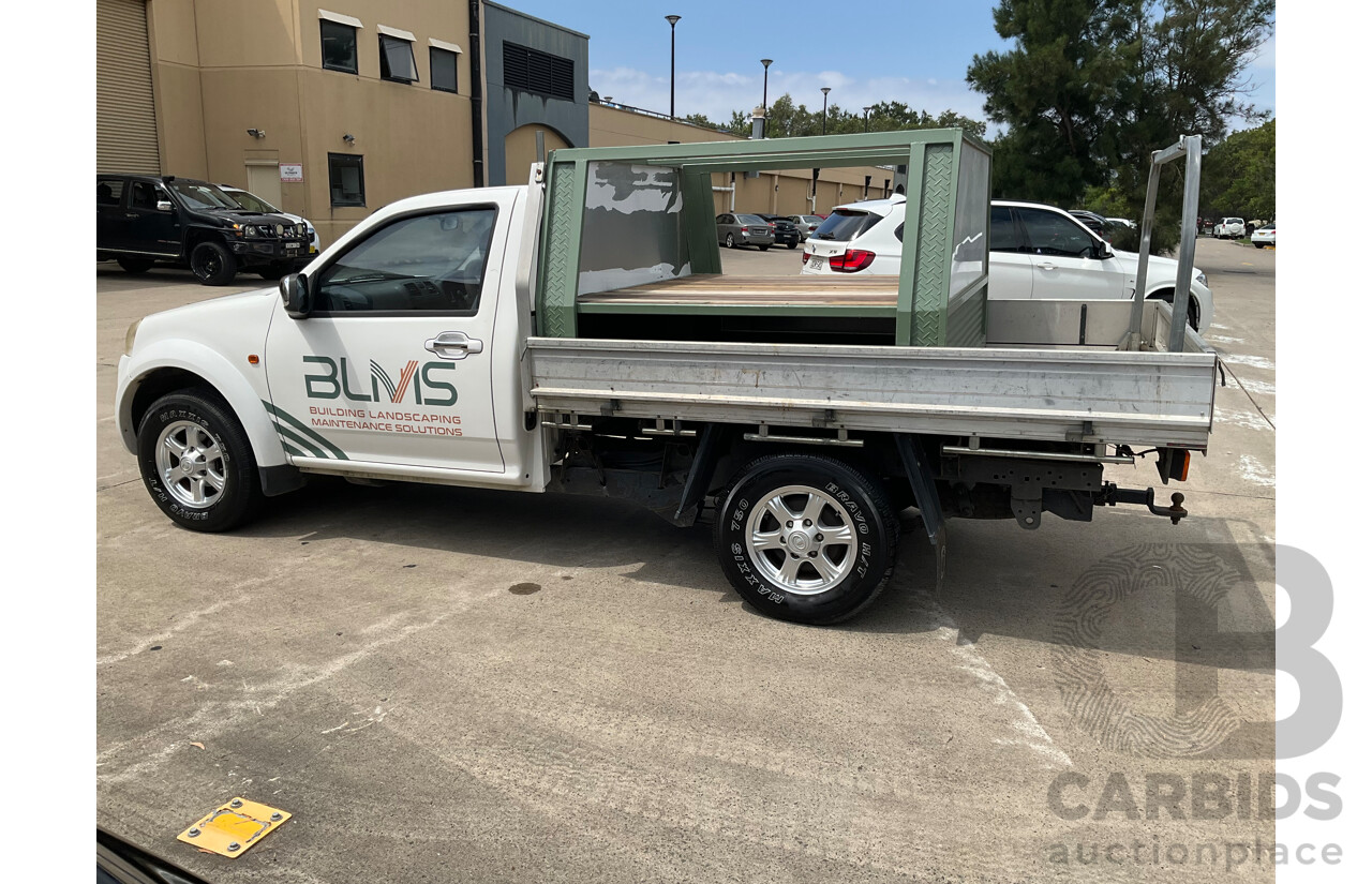 12/2011 Great Wall V240 (4x2) K2 C/Chas Solid White 2.4L