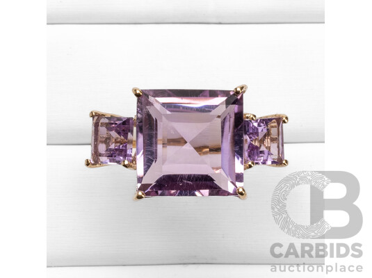 9ct Yellow Gold Natural Amethyst / Natural Amethyst Ring with IGI Valuation - Size O.5