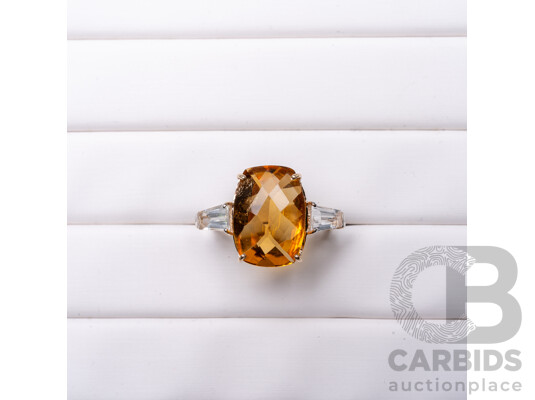 9ct Yellow Gold Natural Citrine / Natural White Topaz Ring with Valuation - Size L.5