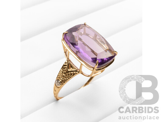 14ct Yellow Gold Natural Amethyst & Diamond Ring with Valuation - Size L