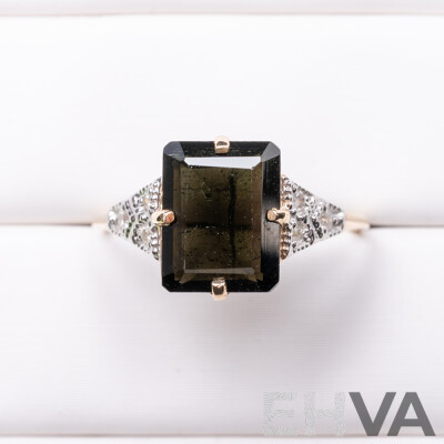 9ct Yellow Gold Natural Tourmaline & Diamond Ring with Valuation - Size L.5