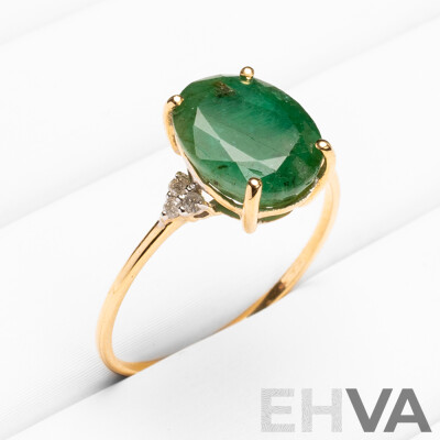 9ct Yellow Gold Natural Emerald & Diamond Ring with Valuation - Size O