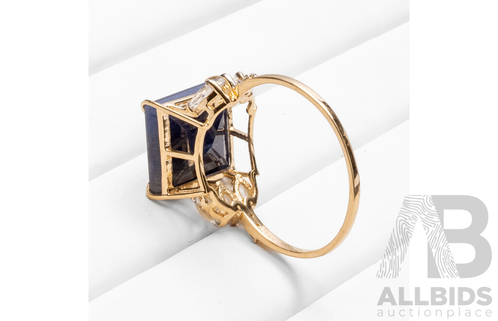 14ct Yellow Gold Natural Unheated, Untreated Sapphire / Natural White Topaz & Diamond Ring with Valuation - Size N