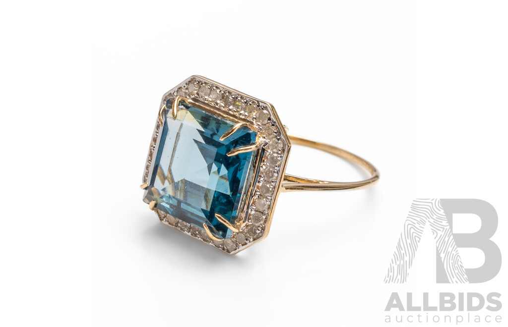 14ct Yellow Gold Natural London Blue Topaz & Diamond Ring with Valuation - Size N.5