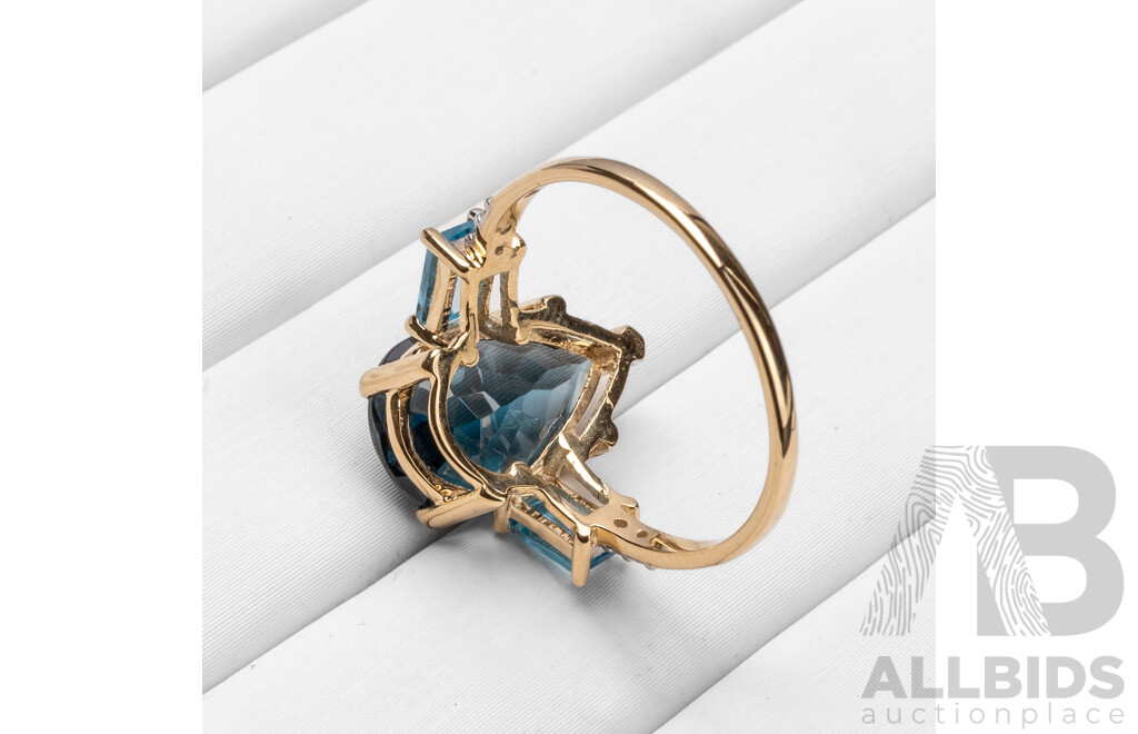 9ct Yellow Gold Natural London Blue Topaz/Natural Blue Topaz & Diamond Ring with IGI Valuation - Size N