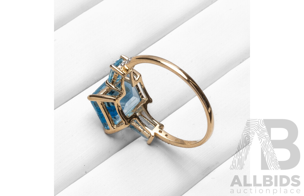 9ct Yellow Gold Natural Swiss Blue Topaz/Natural Blue Topaz & Diamond Ring with IGI Valuation - Size N.5