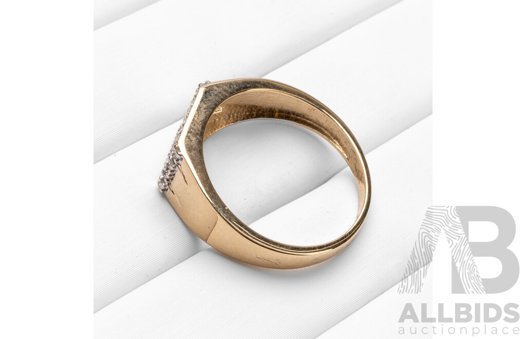 9ct Yellow Gold Natural Diamond Ring with IGI Valuation - Size N