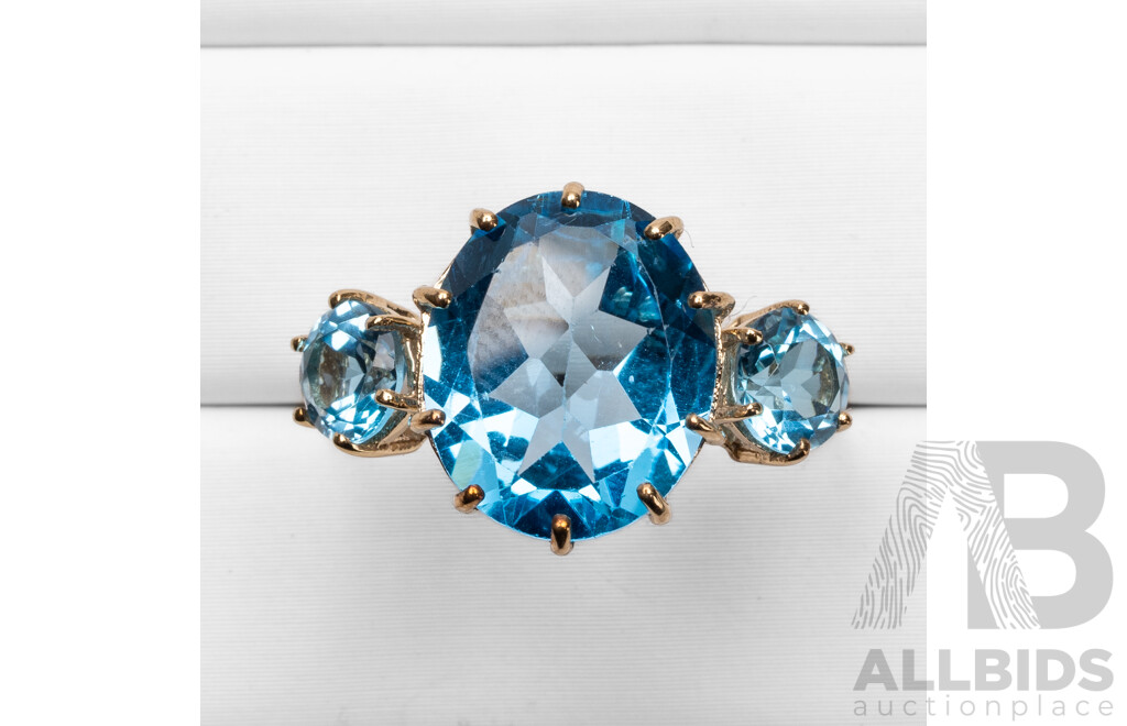 9ct Yellow Gold Natural Swiss Blue Topaz Ring with IGI Valuation - Size O