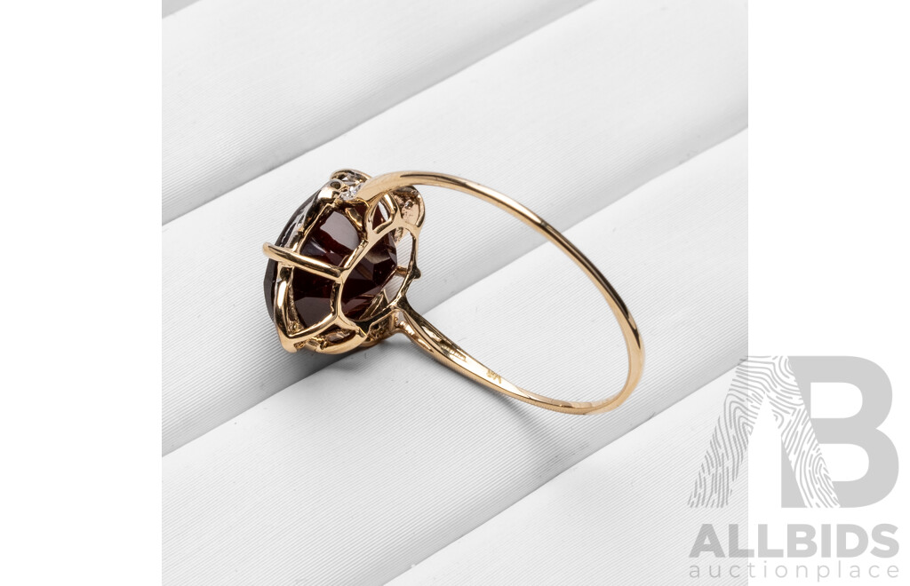 9ct Yellow Gold Natural Garnet & Diamond Ring with IGI Valuation - Size O