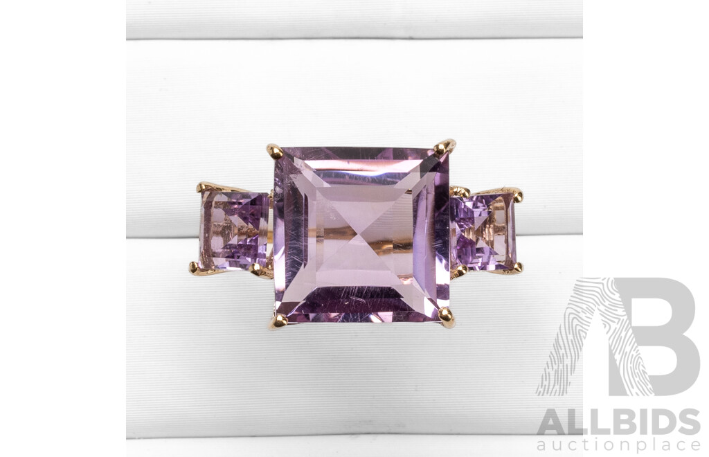 9ct Yellow Gold Natural Amethyst / Natural Amethyst Ring with IGI Valuation - Size O.5