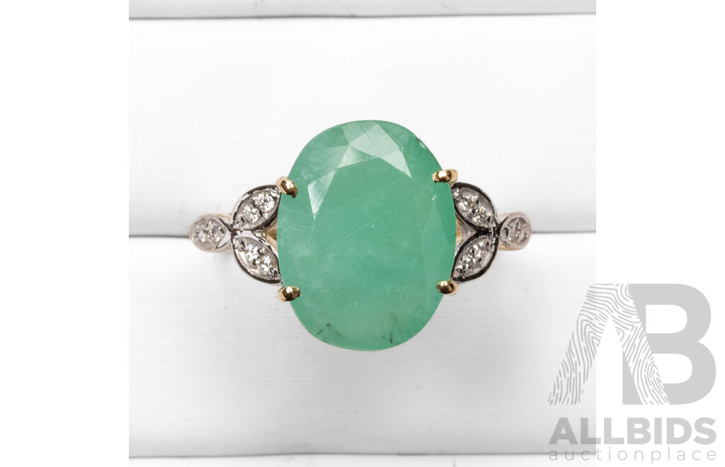 9ct Yellow Gold Natural Emerald & Diamond Ring with IGI Valuation - Size O
