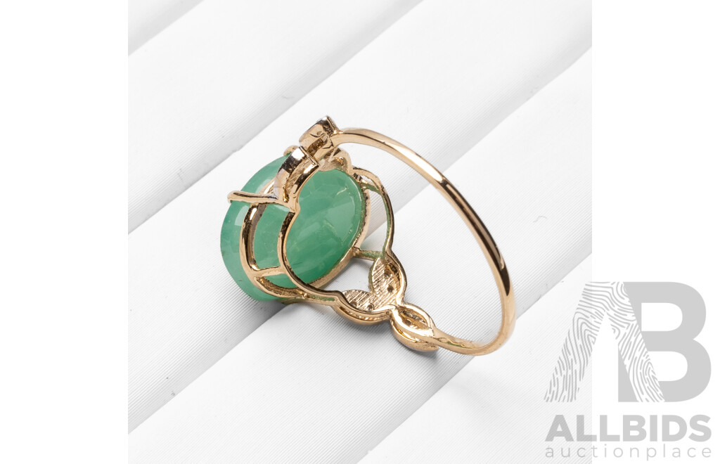 9ct Yellow Gold Natural Emerald & Diamond Ring with IGI Valuation - Size O