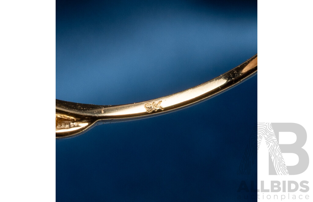 9ct Yellow Gold Natural Emerald & Diamond Ring with Valuation - Size L.5