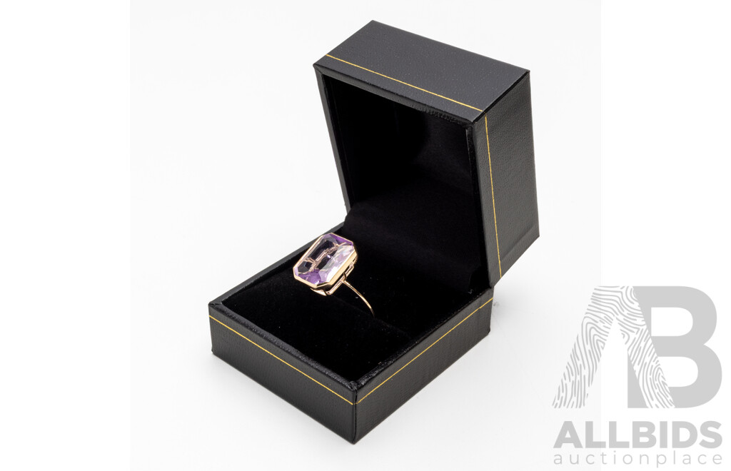 9ct Yellow Gold Natural Amethyst Ring with Valuation - Size N