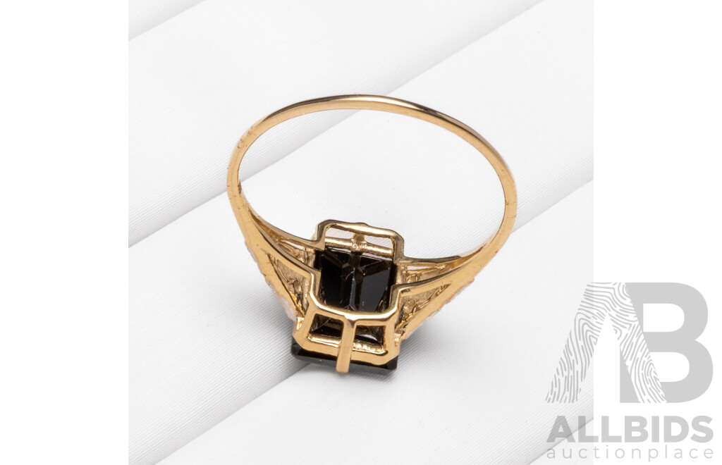 9ct Yellow Gold Natural Tourmaline & Diamond Ring with Valuation - Size L.5