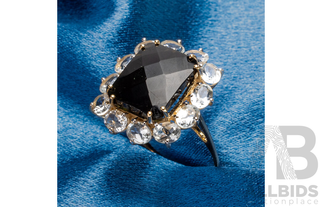 9ct Yellow Gold Natural Tourmaline / Natural White Topaz Ring with Valuation - Size N.5