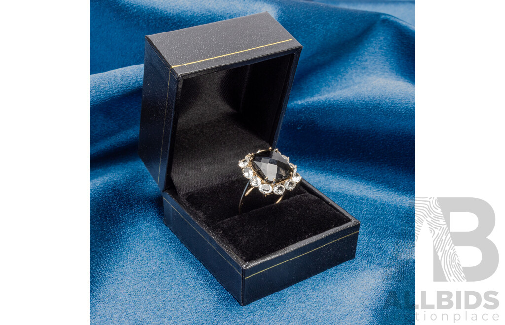 9ct Yellow Gold Natural Tourmaline / Natural White Topaz Ring with Valuation - Size N.5