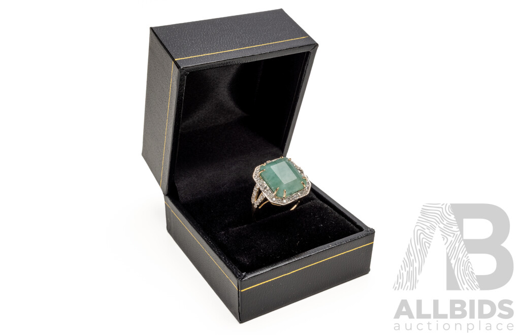 9ct Yellow Gold Natural Emerald & Diamond Ring with Valuation - Size L
