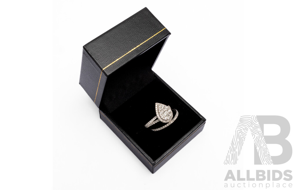 18K White Gold Natural Diamond Pear Ring and Diamond Wedder Bridal Set - Size R