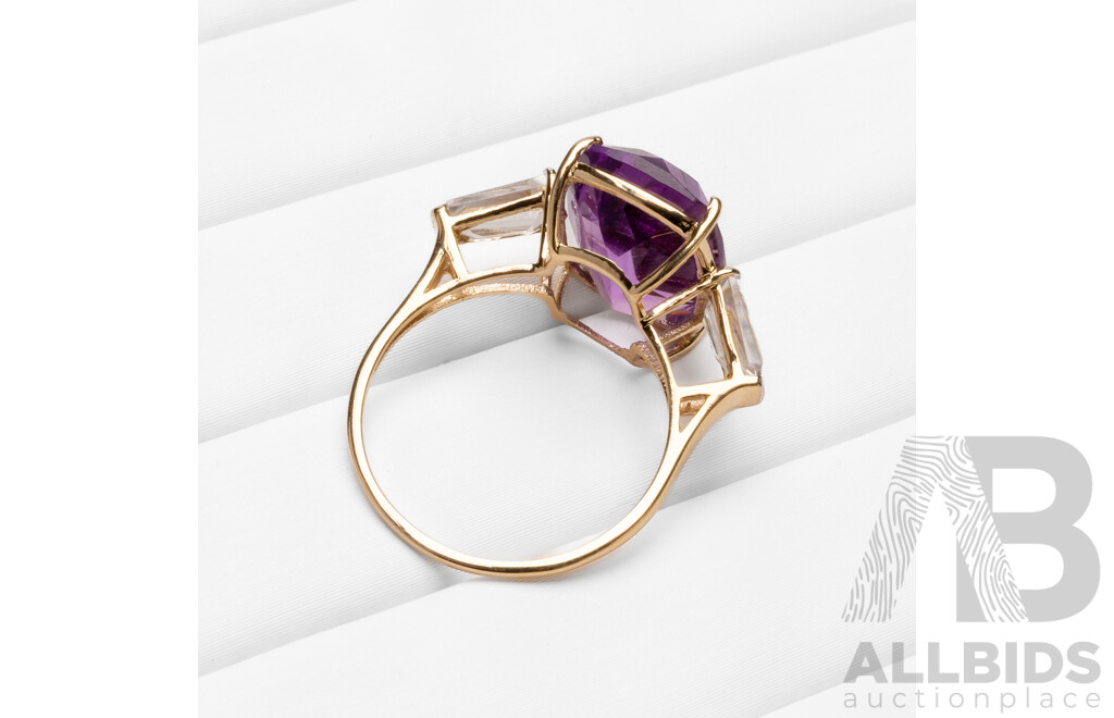 Yellow Gold Natural Amethyst / Natural White Topaz Ring with Valuation - Size L