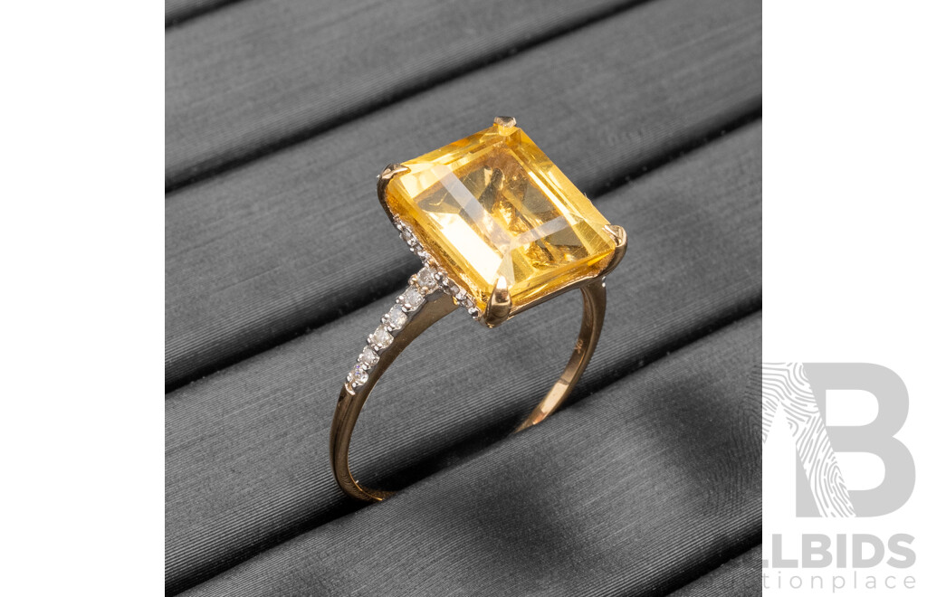 9ct Yellow Gold Natural Citrine & Diamond Ring with Valuation - Size N.5