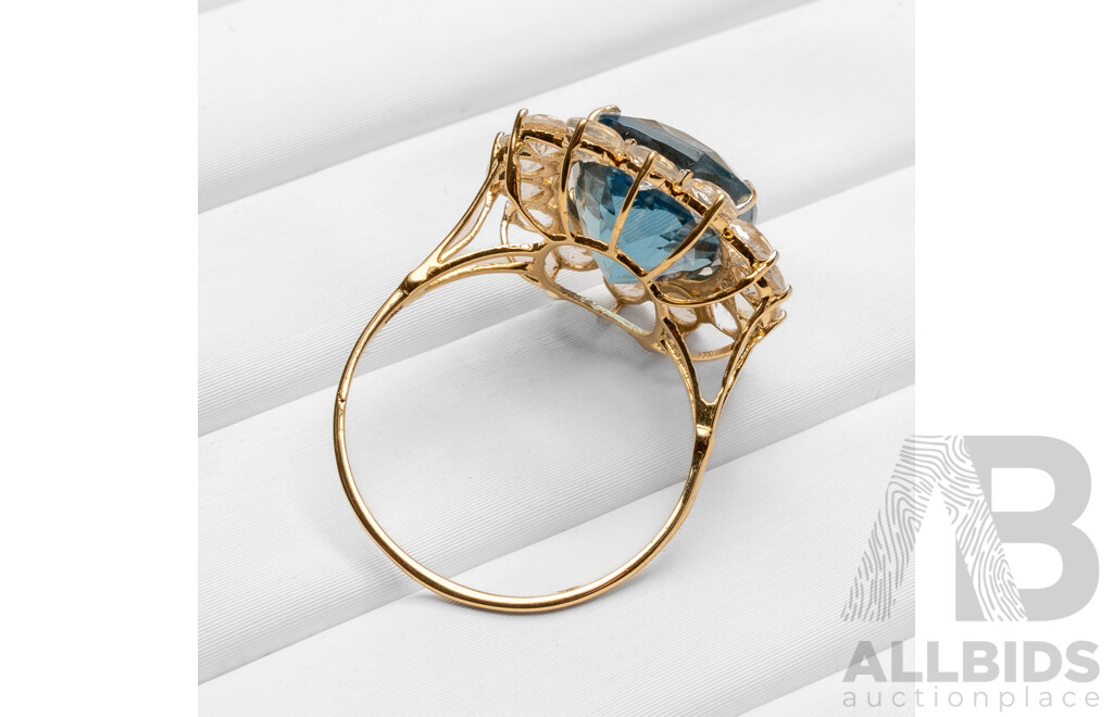 14ct Yellow Gold Natural London Blue Topaz / Natural White Topaz Ring with Valuation - Size N