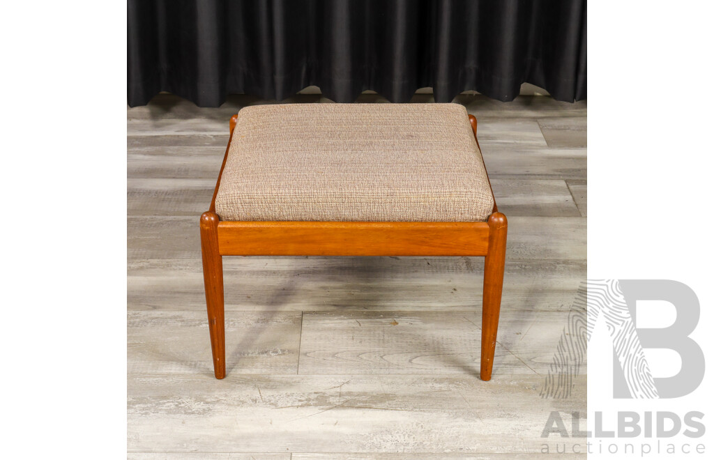 Parker Nordic Footstool