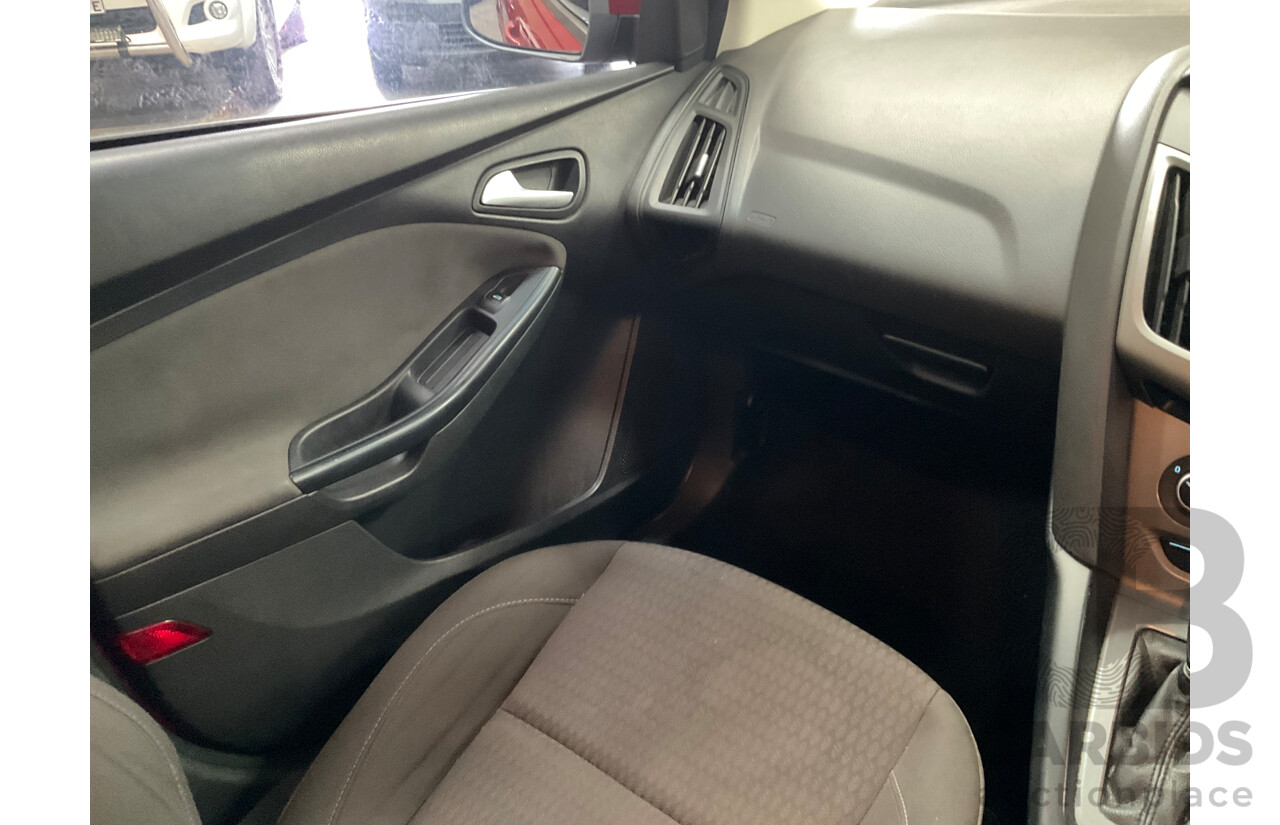 4/2014 Ford Focus Trend LW MK2 Upgrade 5d Hatchback Ruby Red Turbo Diesel 2.0L