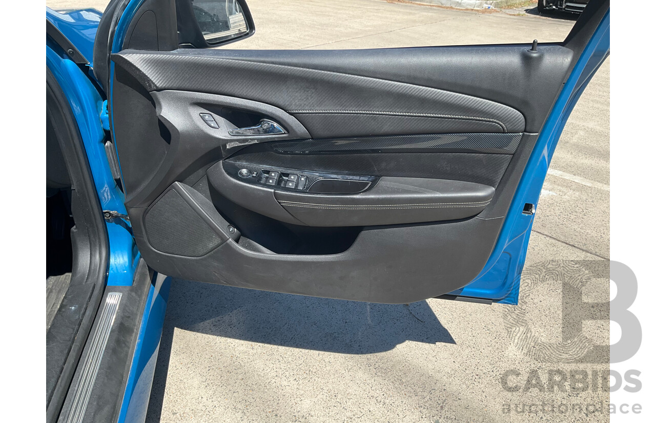 10/2014 Holden Commodore SV6 VF MY15 4d Sedan Perfect Blue V6 3.6L