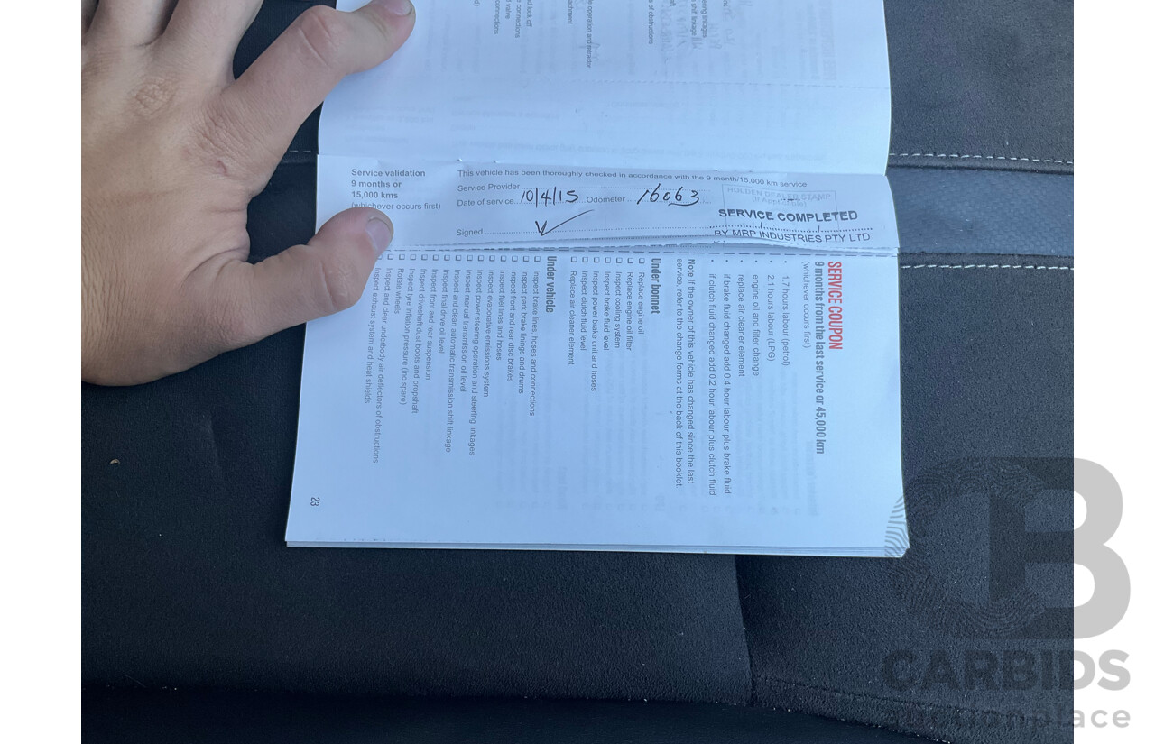 10/2014 Holden Commodore SV6 VF MY15 4d Sedan Perfect Blue V6 3.6L