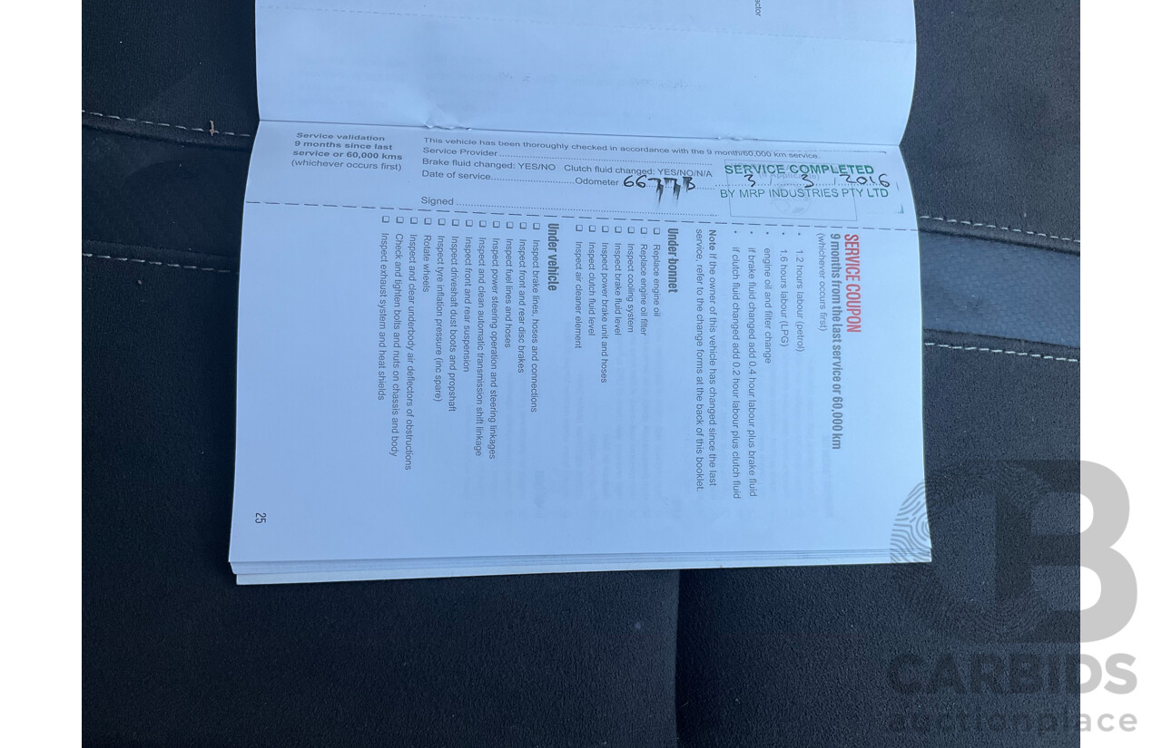 10/2014 Holden Commodore SV6 VF MY15 4d Sedan Perfect Blue V6 3.6L